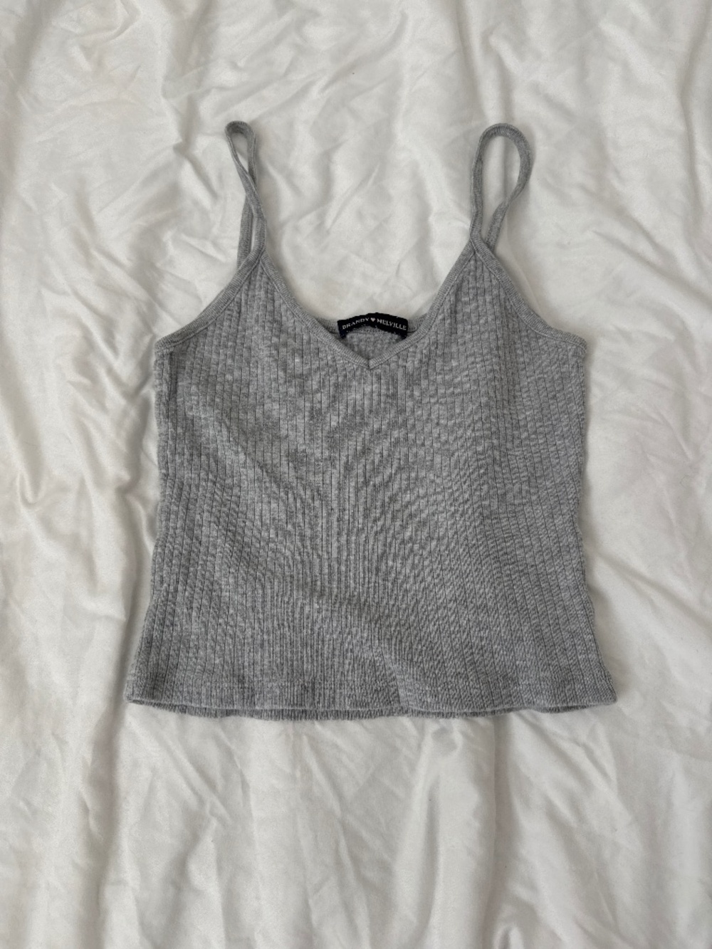 brandy melville crop top One Size Details : - color: grey - condition: great
